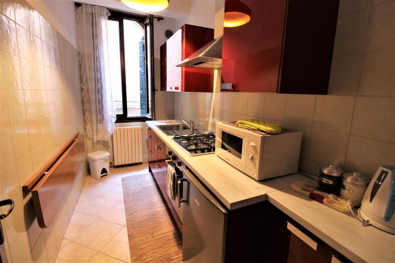 Central And Spacious Apartment Veneza Exterior foto