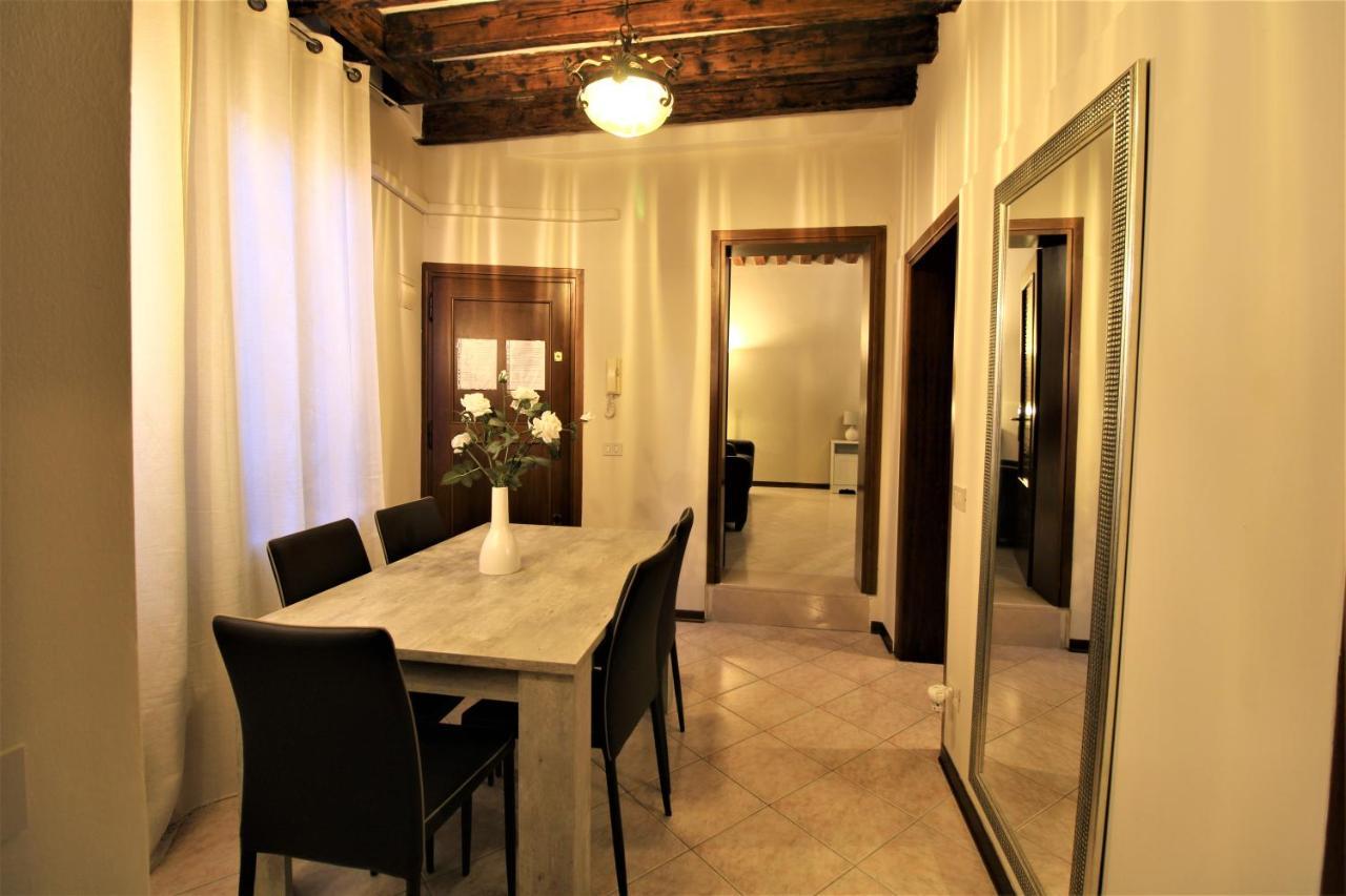 Central And Spacious Apartment Veneza Exterior foto